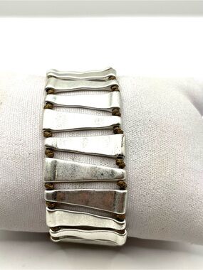 Premier Designs Silver Tone Sculpted Triangle Link Chunky Bracelet